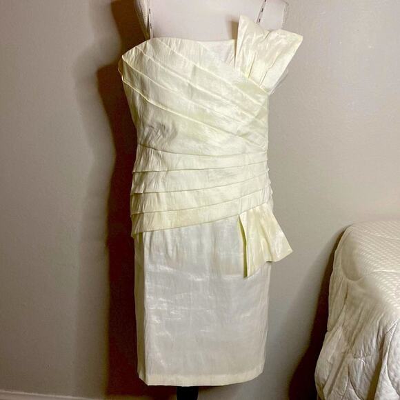 White formal 20W strapless Dress Layered - Picture 1 of 13